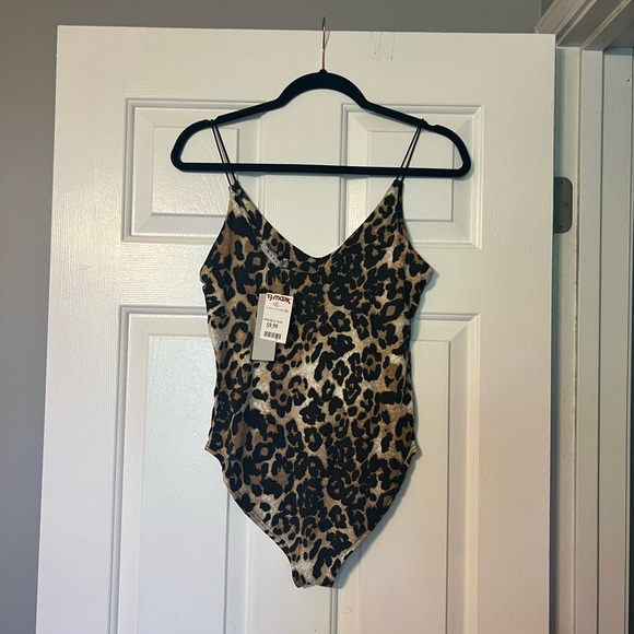 Small leopard cheetah snakeskin bodysuits spaghettis straps EUC nwt gaze lot two - Picture 6 of 12